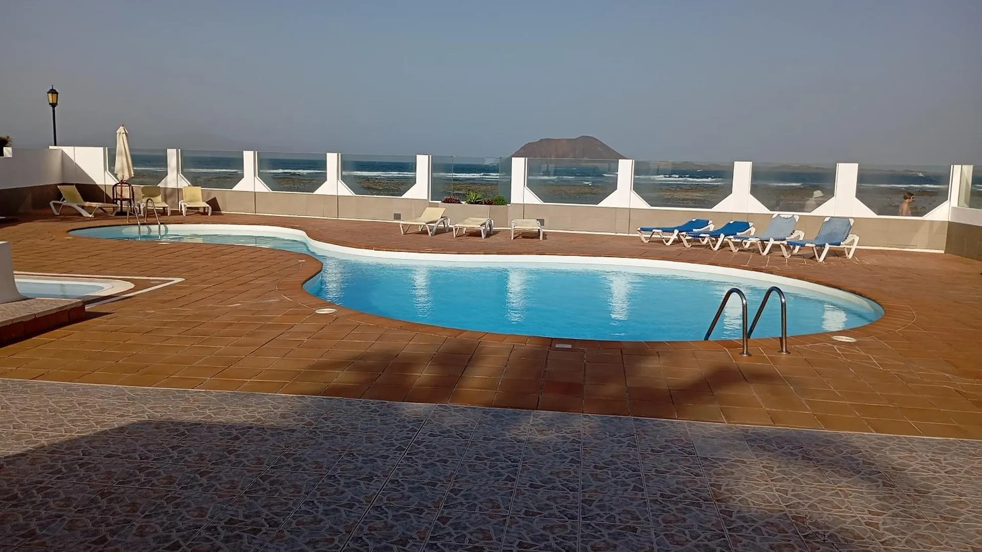 Geranio House, Beachfront, Pool, コラレホ スペイン