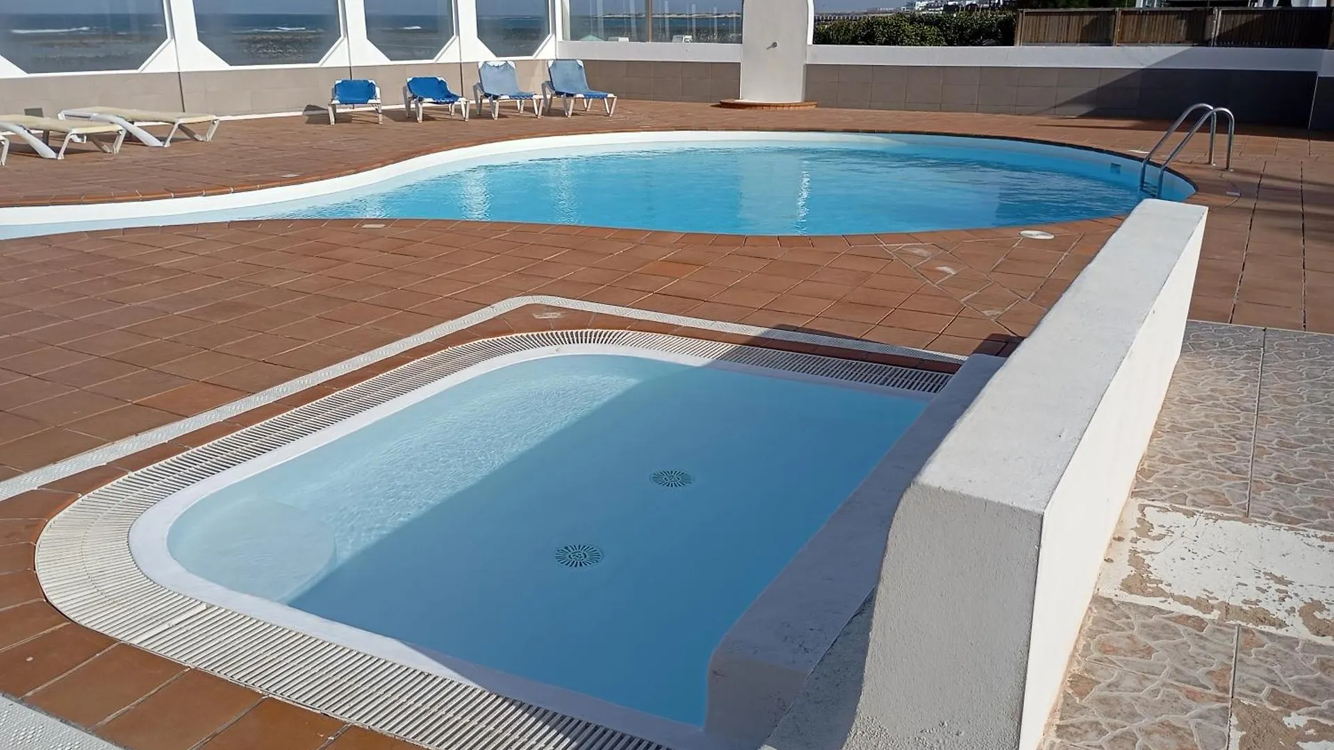 Geranio House, Beachfront, Pool, コラレホ